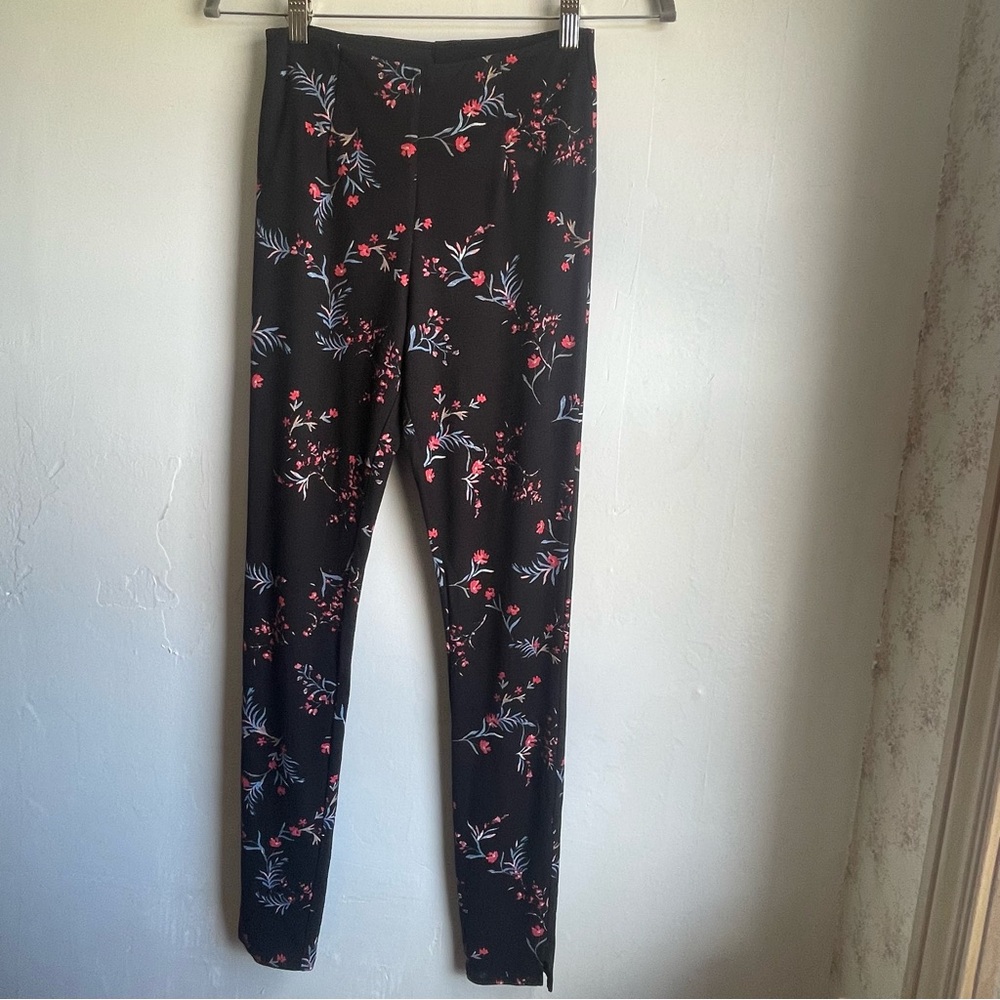Lysse Black and Pink Floral Leggings Stretchy Form-Fitting